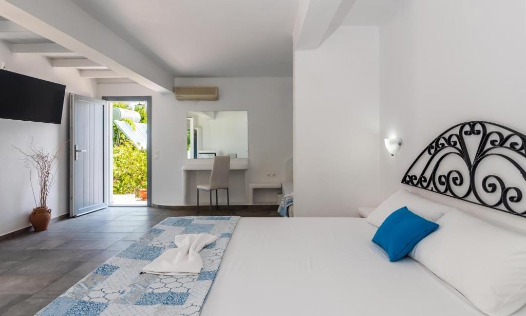 Alexandros Village — 2