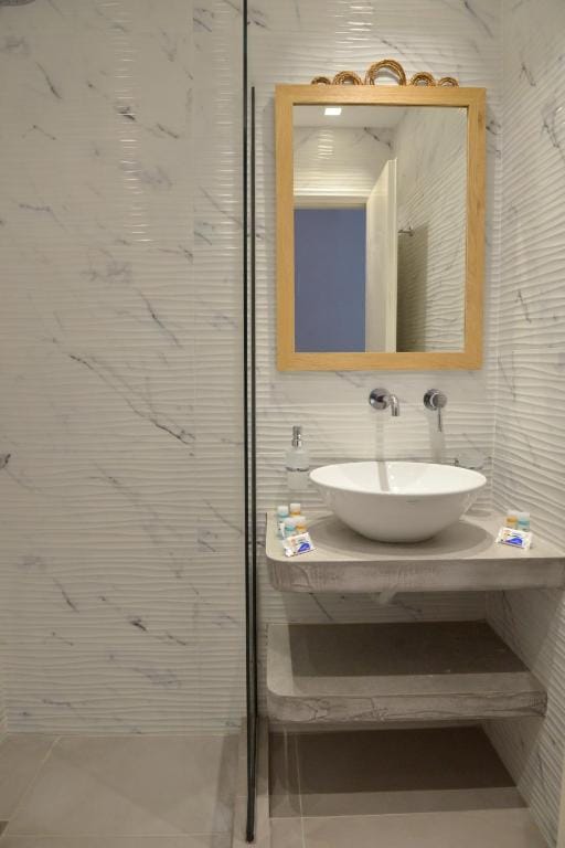 Hotel Apartments Giannis — 3