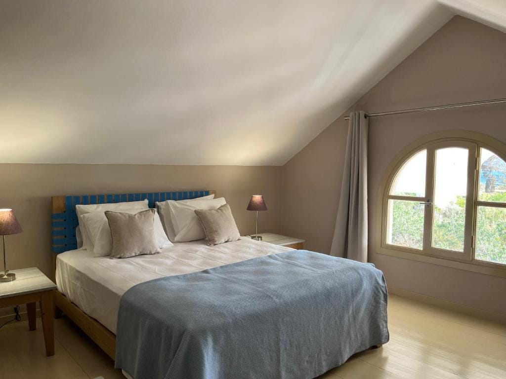 Aoni Suites — 2