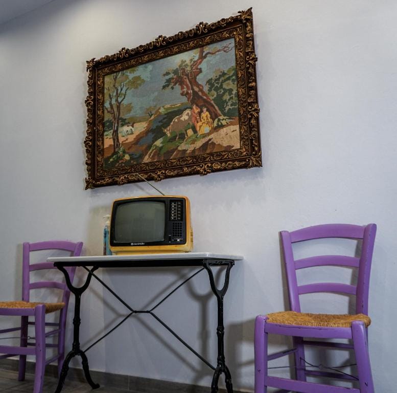 Aphrodite Art Hotel Aegina — 5
