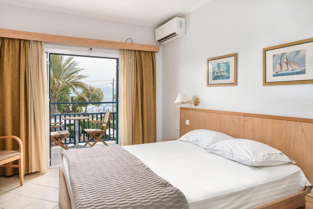 Danae Hotel — 2