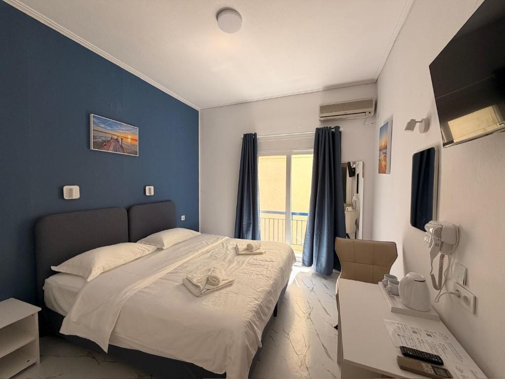 Hotel Avra — 3