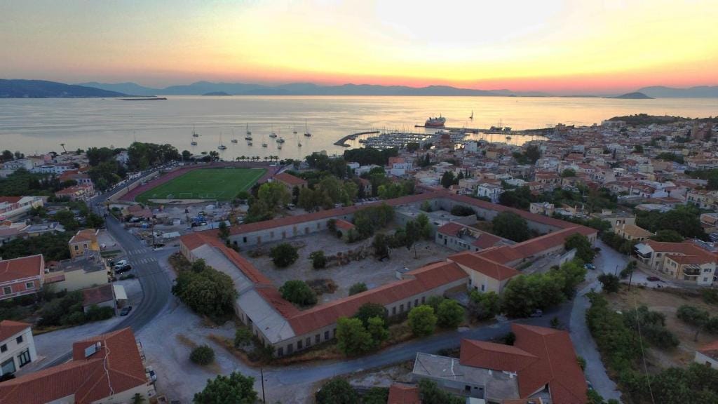 Pistakion Houses — 1