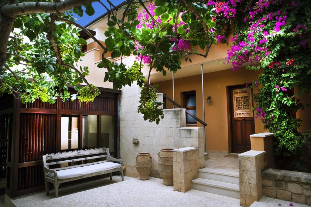 Rastoni Hotel Aegina — 3