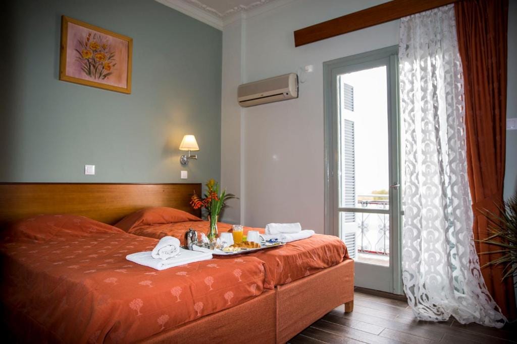 Togias Hotel — 2