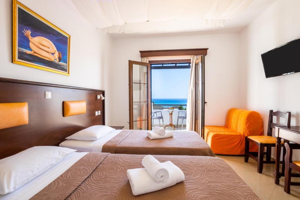 Irini Hotel — 2