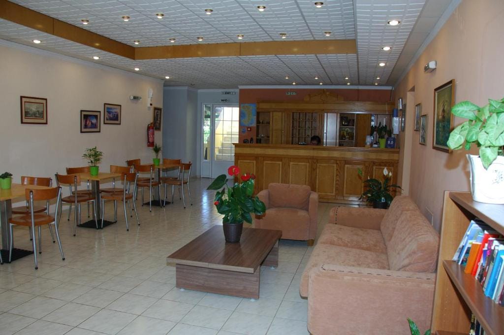 Sunrise Hotel — 5