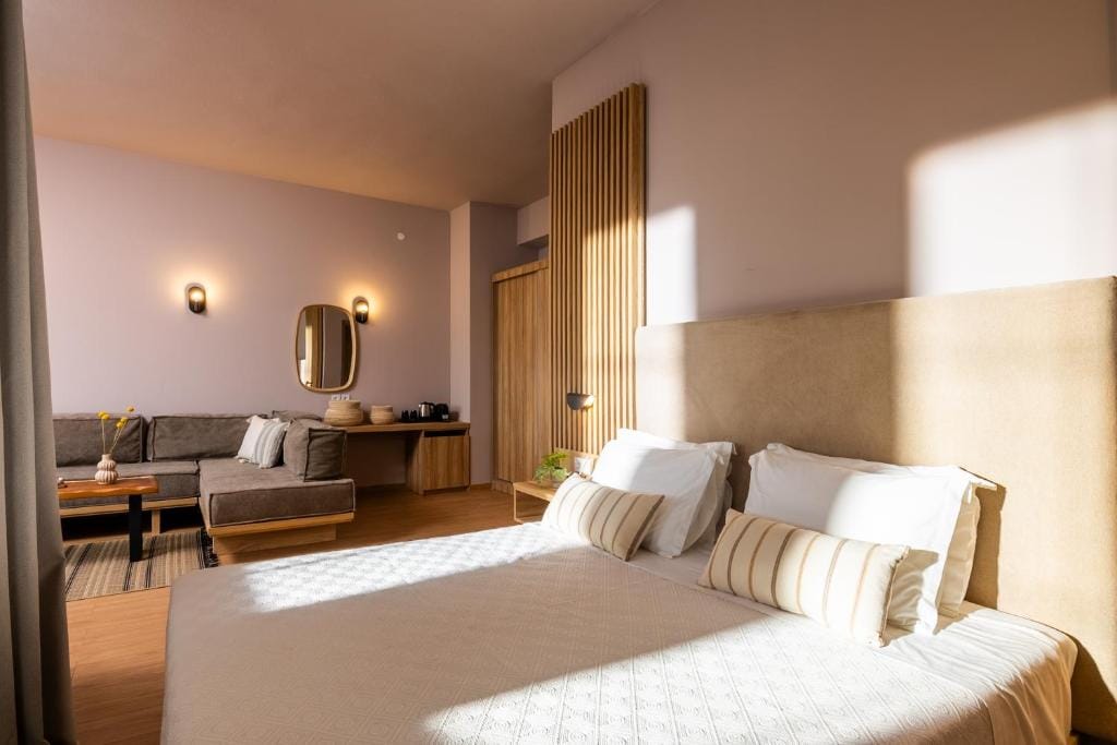 Petra Nera Skiathos, Philian Hotels & Resorts — 4