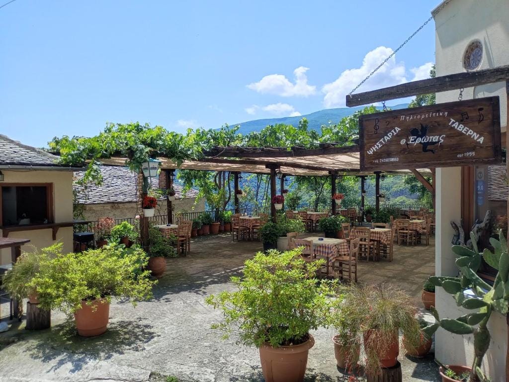 Hotel Erotas — 5