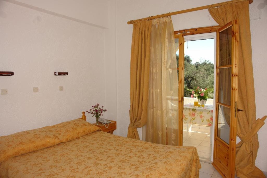 Prasoudopetra — 2