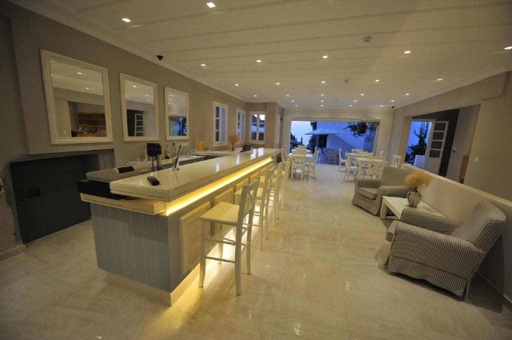 Hotel Agios Nikitas — 5