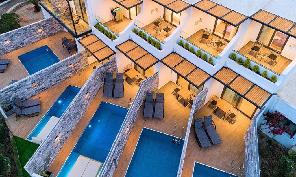 Aelia Suites — 2