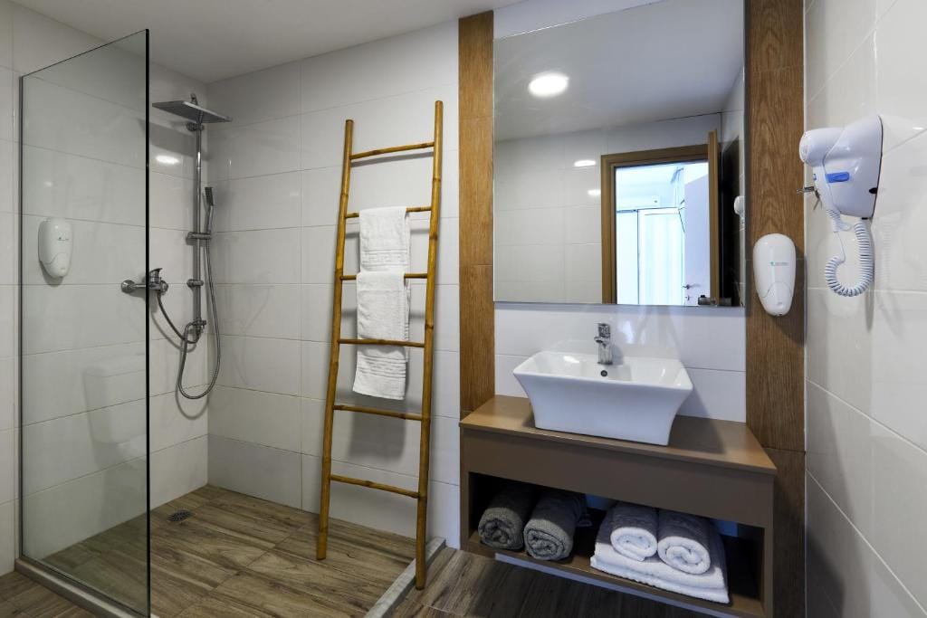 Blu Acqua Hotel — 3