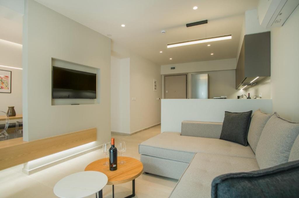 Celine Luxury Apartments & Suites — 2