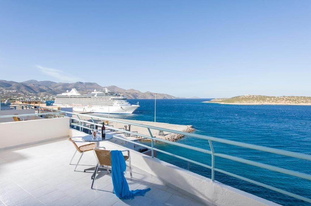 Creta Hotel — 5