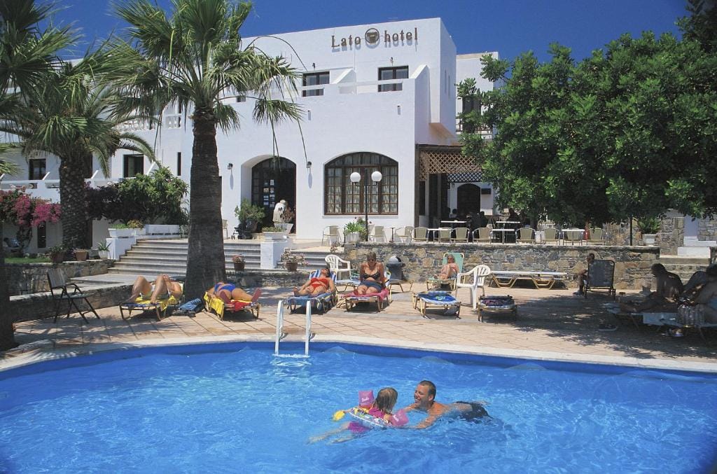 Lato hotel — 3