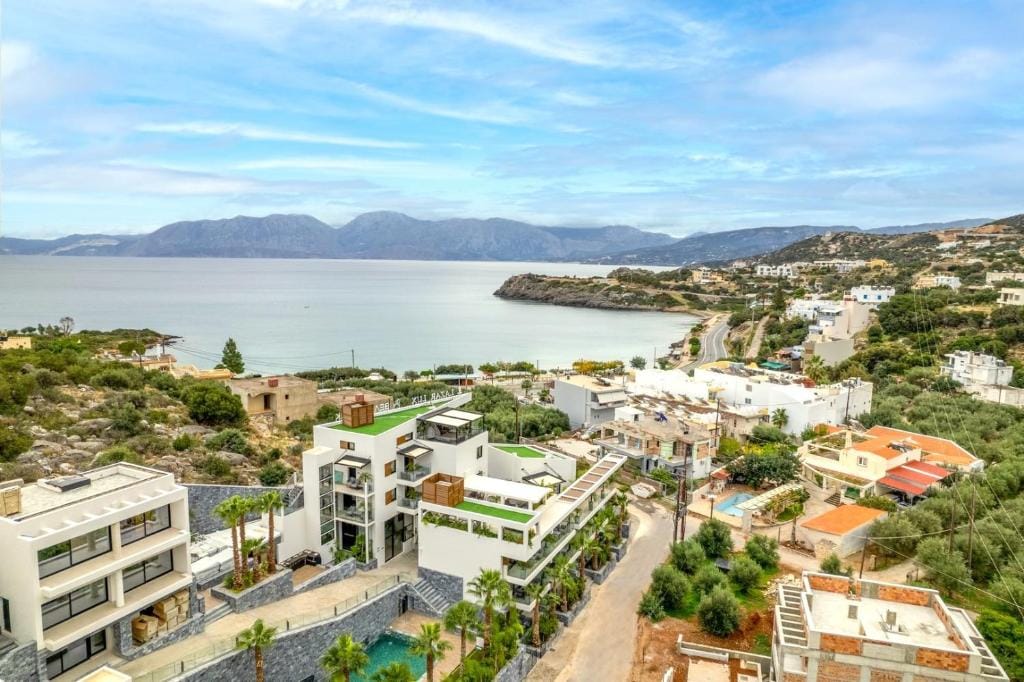 Lazar Lux Suites - Ammoudara — 1