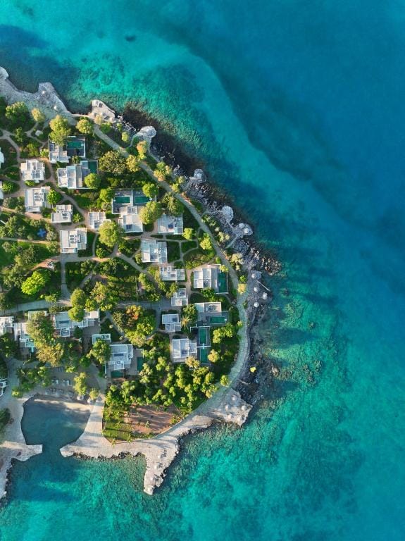 Minos Beach Art Hotel, a Member of Design Hotels — 1