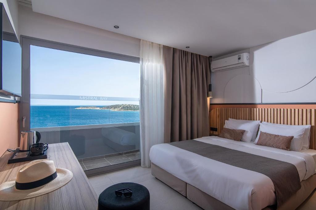 Mistral Bay Hotel — 1