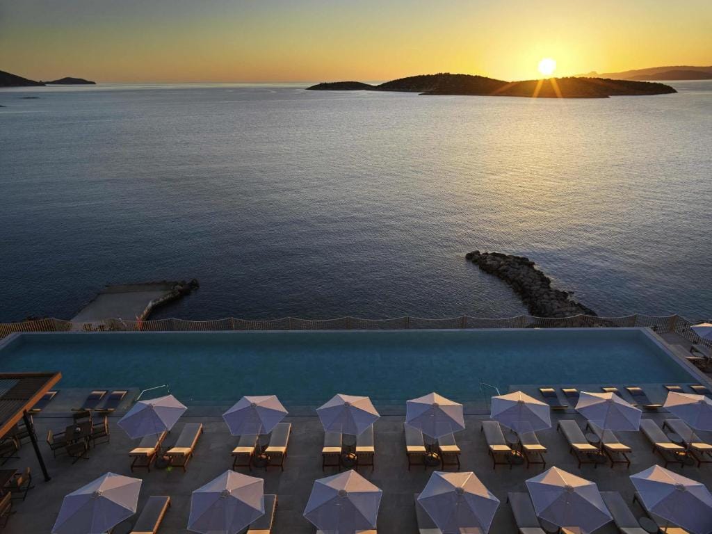 NIKO Seaside Resort MGallery — 4