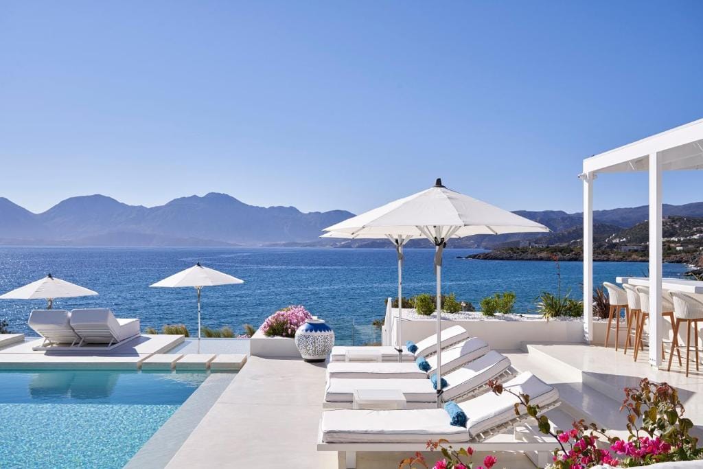 The Island Concept Luxury Boutique Hotel Heated Pool — 1