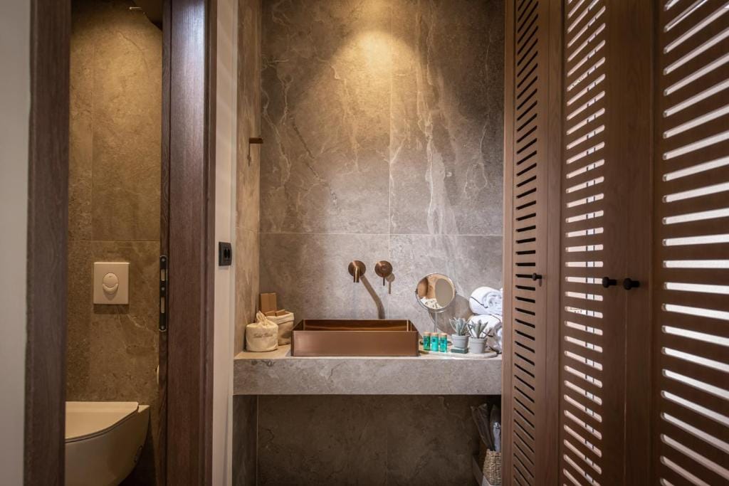 The River Suites Adults Only-A Seaside Experience — 3