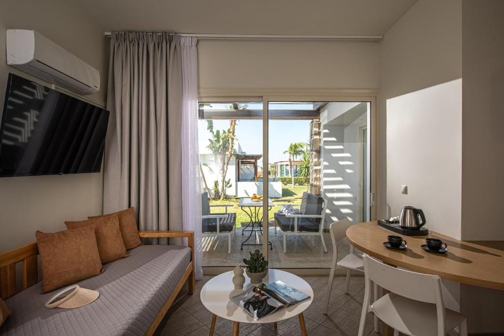The River Suites Adults Only-A Seaside Experience — 5
