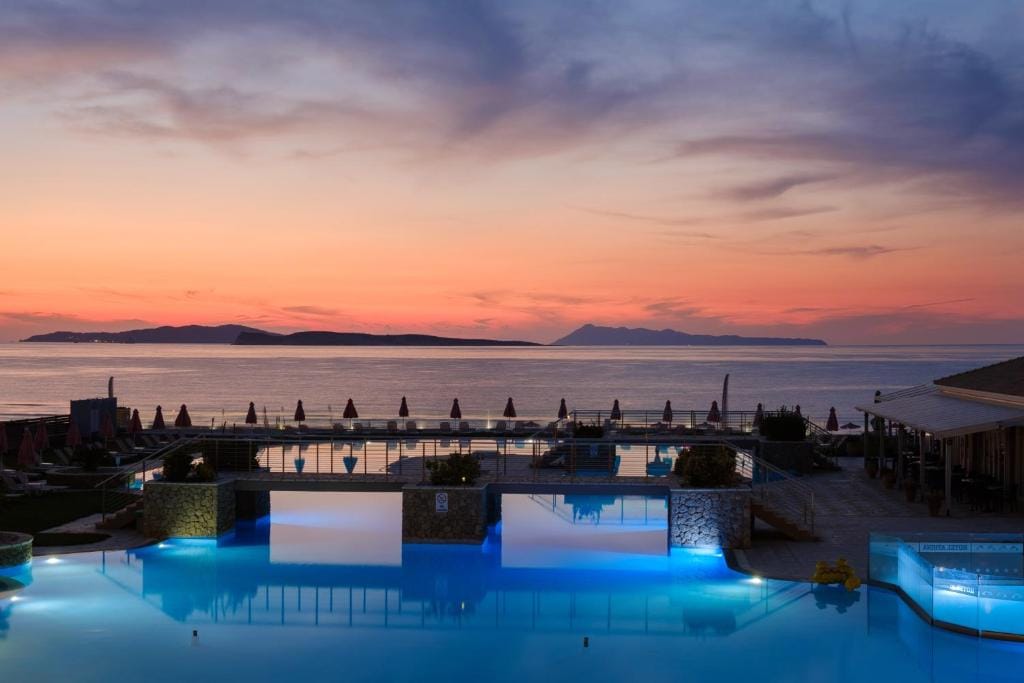 Hotel Athina — 3