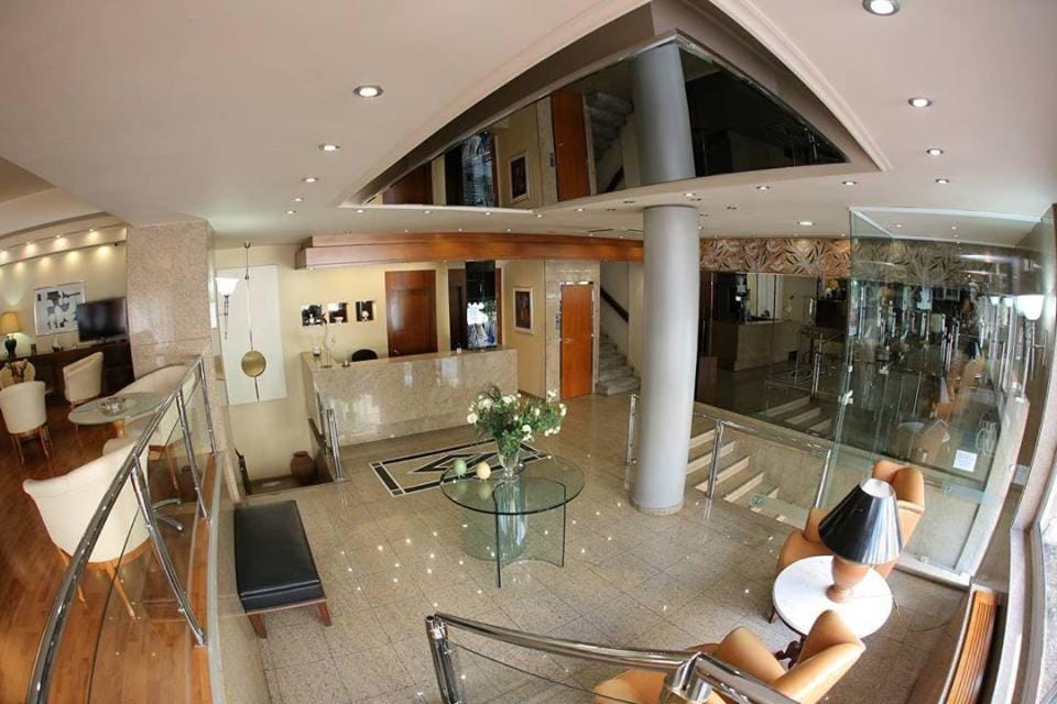Hotel Galaxias — 1