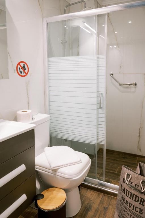 ALEXANDRA Boutique Residence Downtown — 3