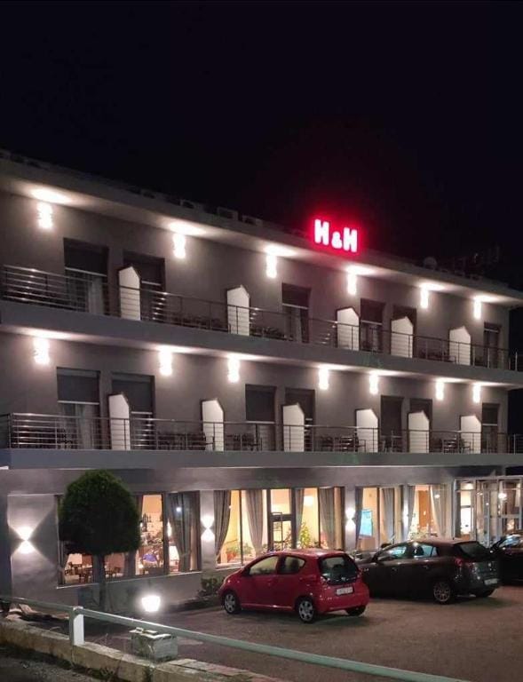 Hili Hotel — 5