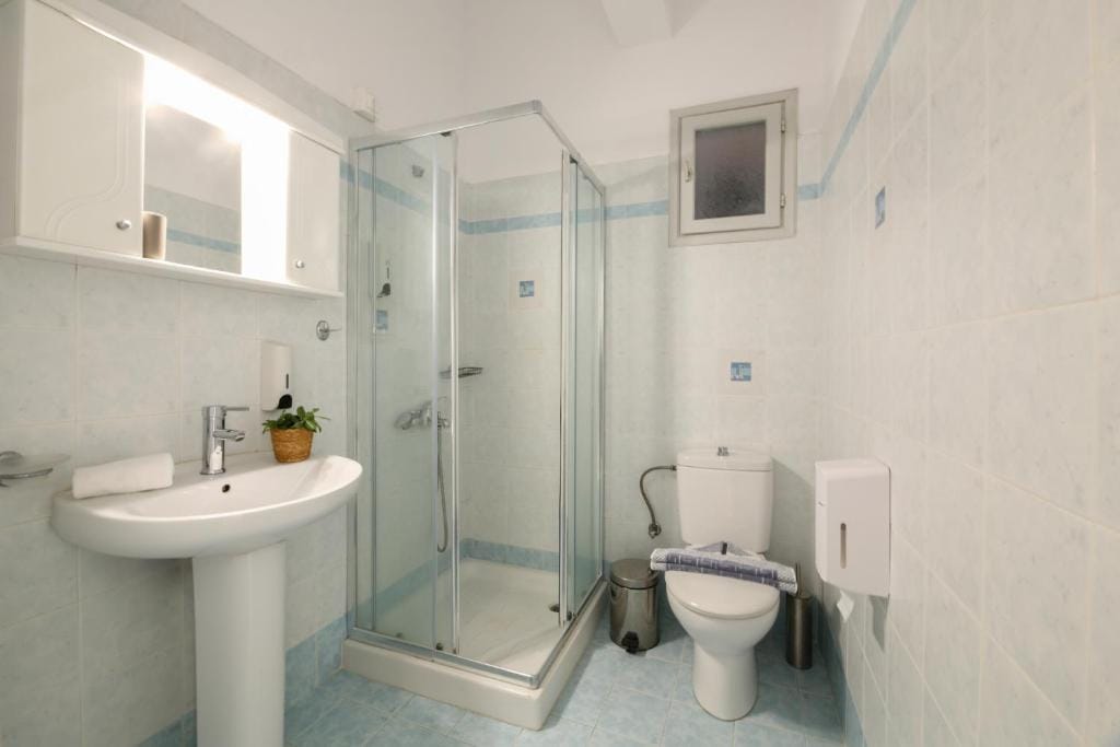 Angeliki Seaside Hotel — 3