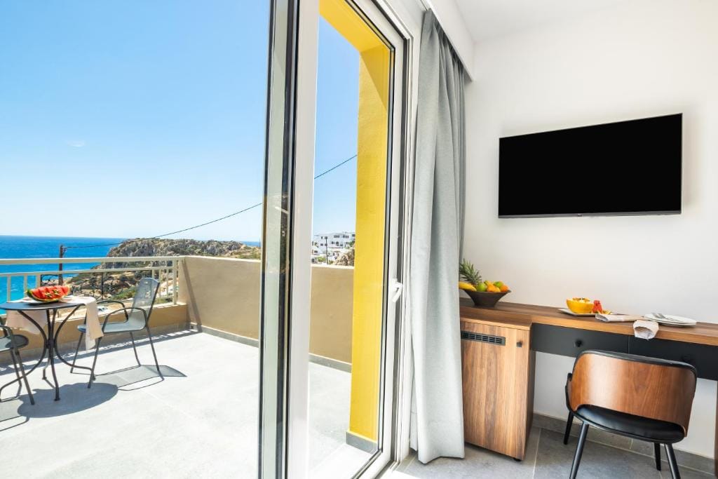 Apolis Beachscape Hotel — 5