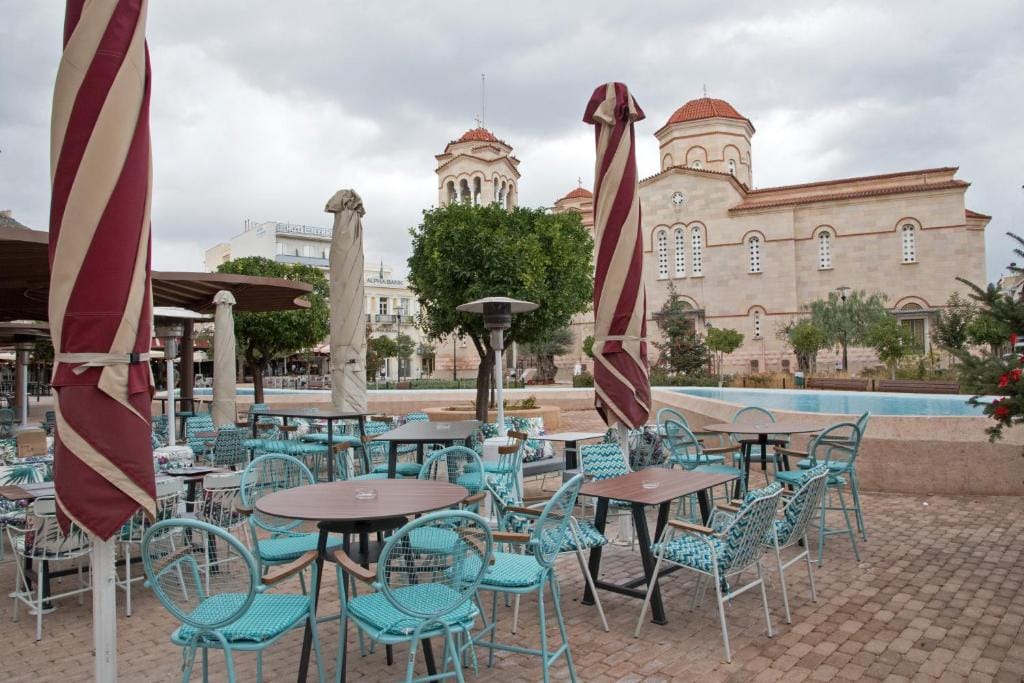 Morfeas Hotel — 4