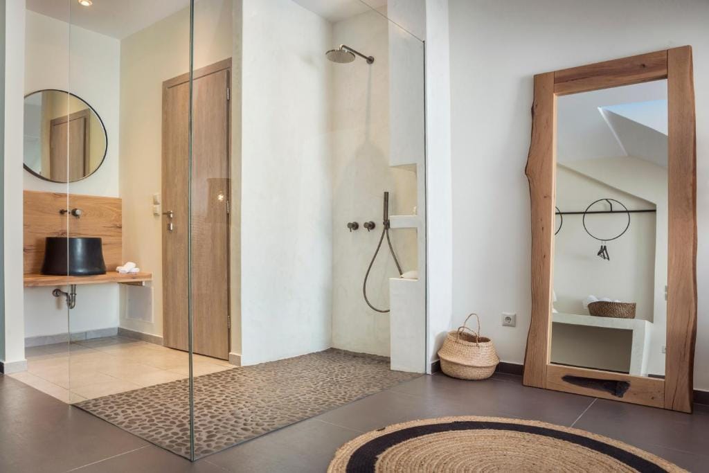 Argostoli Marina Suites — 2
