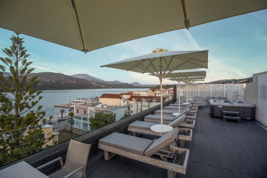 Mouikis Hotel Kefalonia — 2