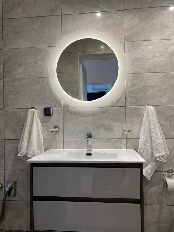 RESIDENTS IONIAN (BED AND BREAKFAST) — 2
