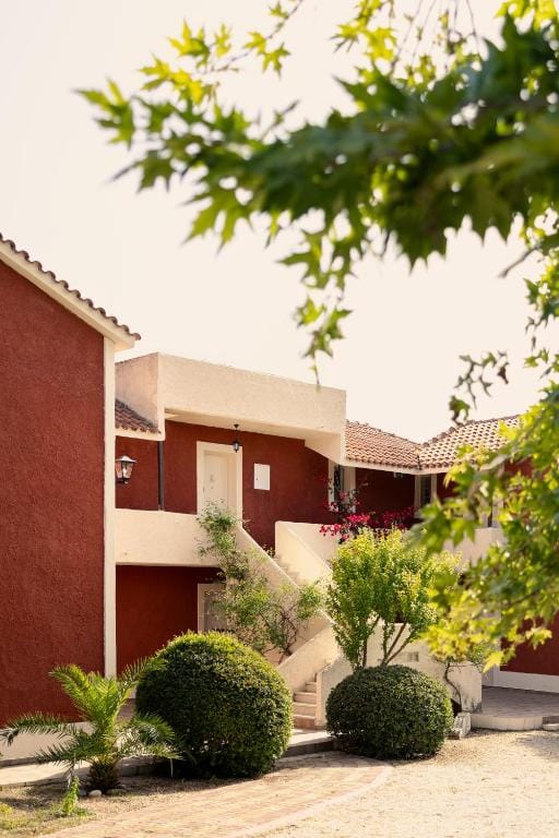Villehardouin Farm Estate, Studios & Apartments, Minia, Kefalonia — 5