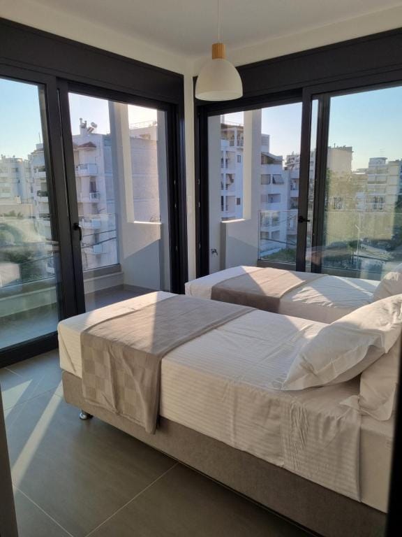 10 Apartments & Suites Athens — 3