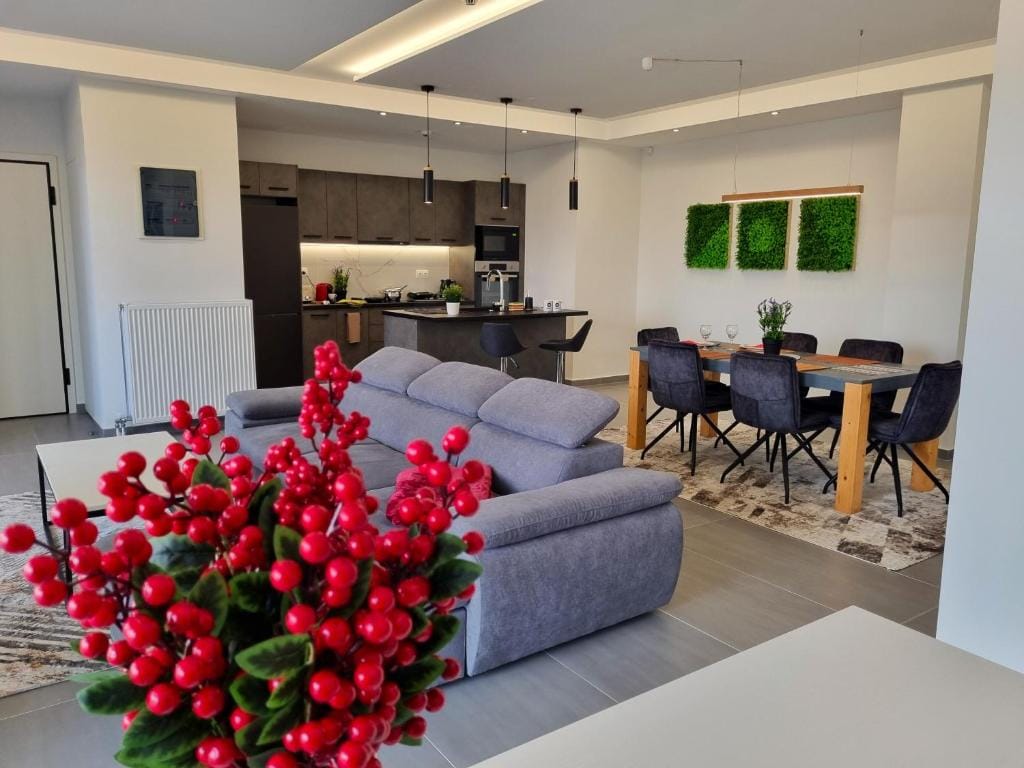 10 Apartments & Suites Athens — 4