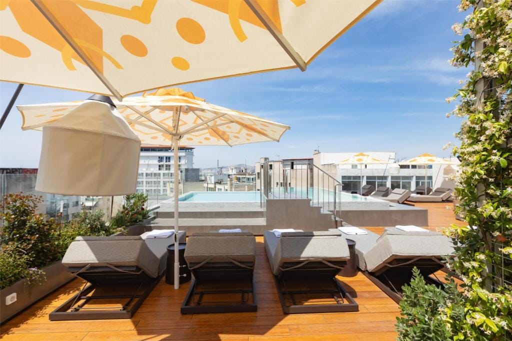 Adia Aluma Athens, Curio Collection By Hilton — 4