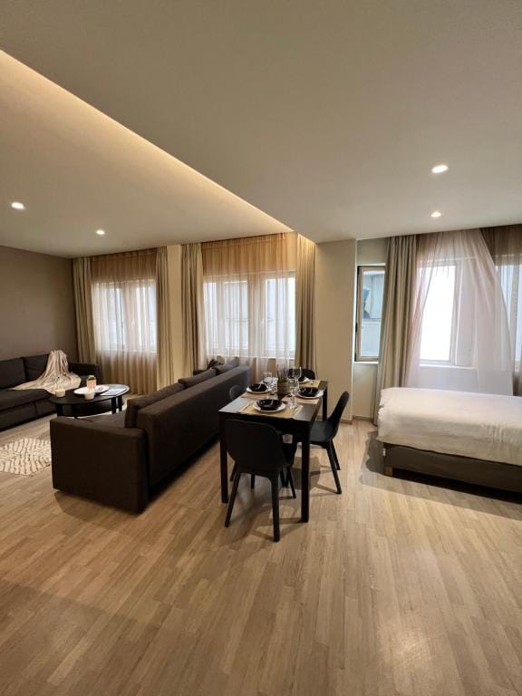 Athenian Retreat Penthouses — 2
