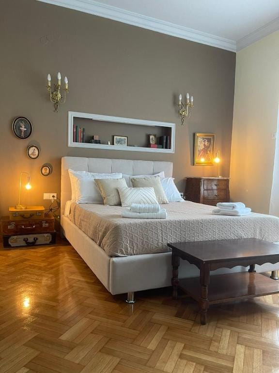 BMV APARTMENTS — 1