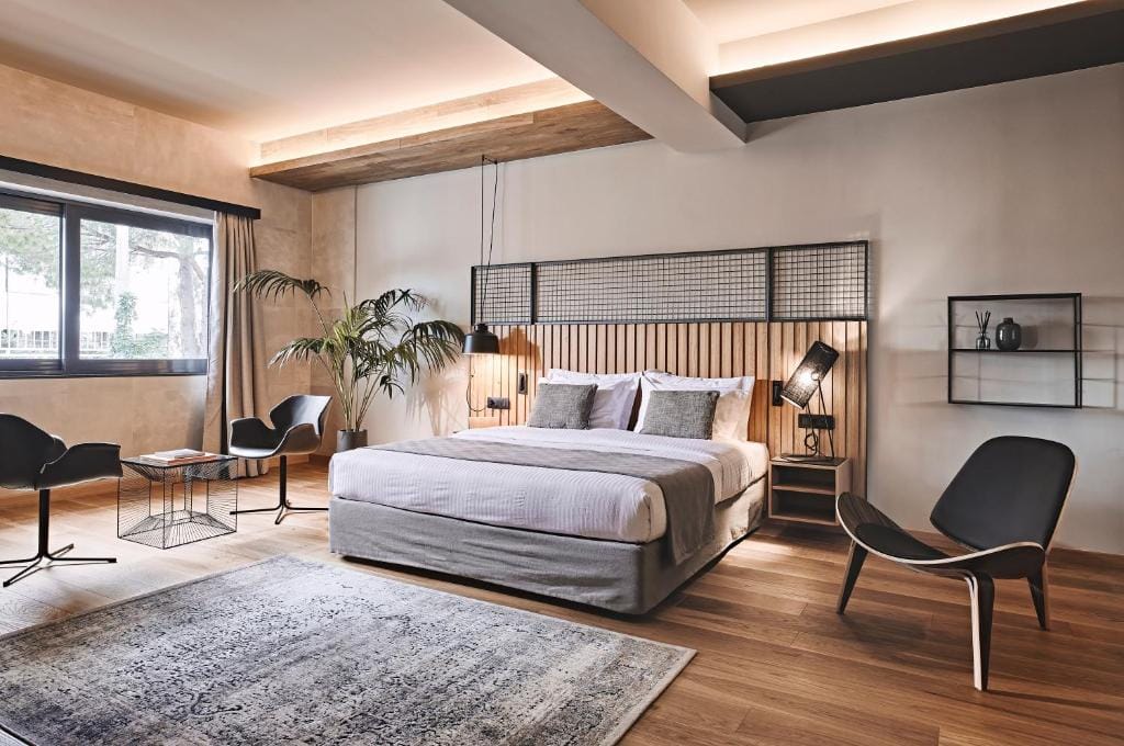 Cama Luxury Suites Glyfada