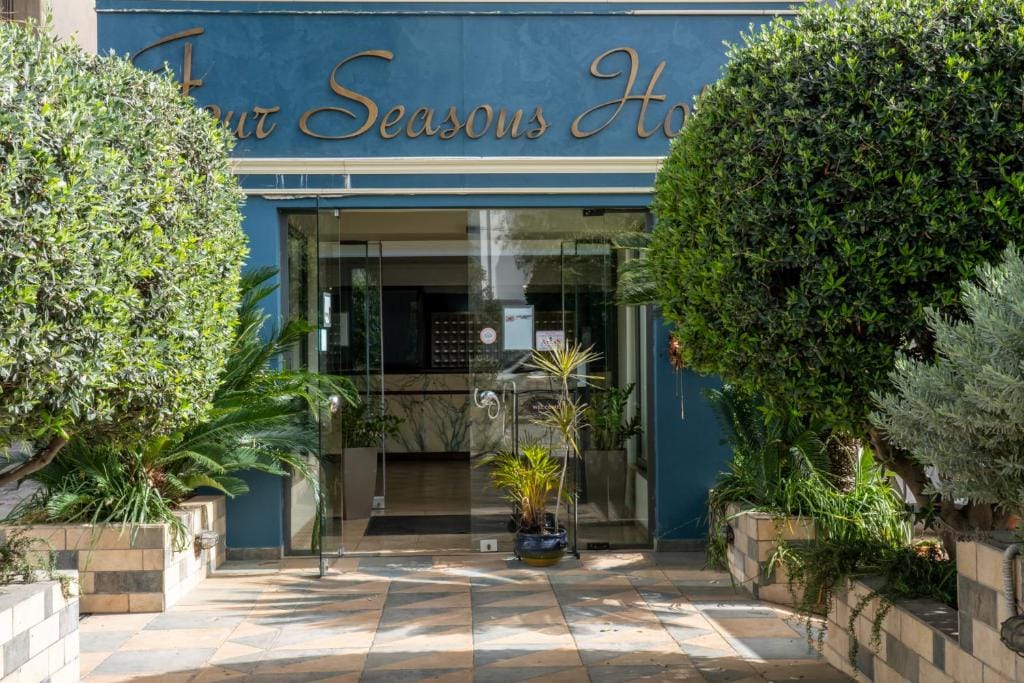 Four Seasons Hotel