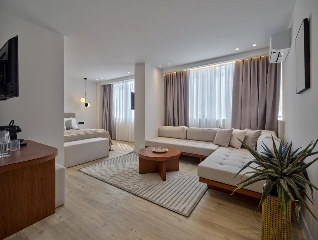 Haya Athens Loftie Suites — 5