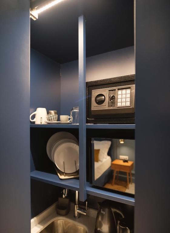 K23 Color Suites — 2