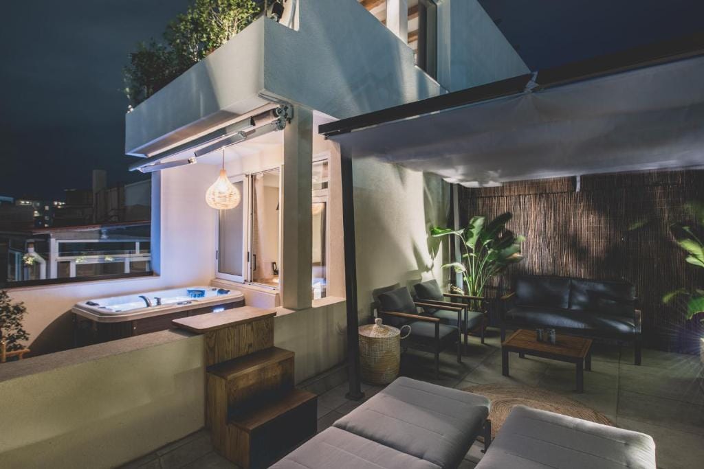 Living Stone Boutique Hotel — 1