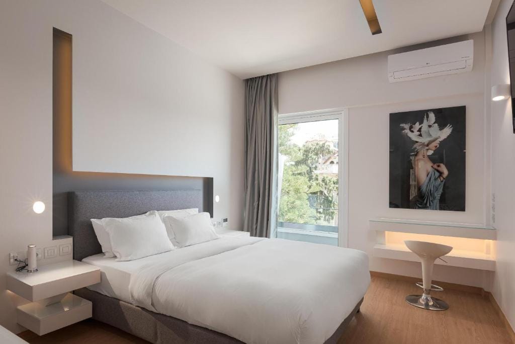 Mirada Hotel — 4