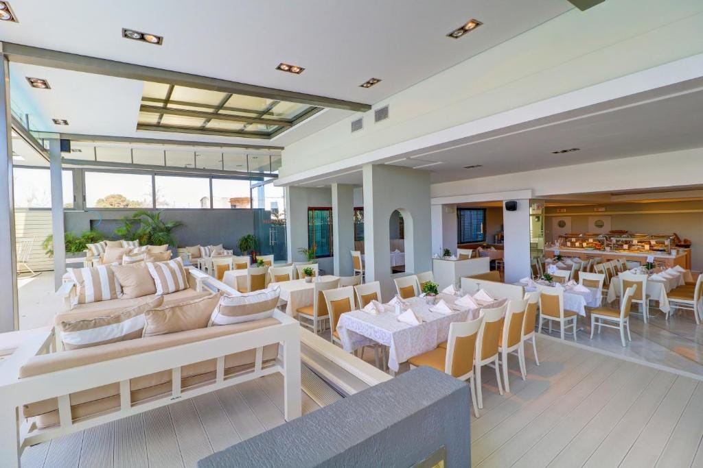Palace Hotel Athens Riviera — 5